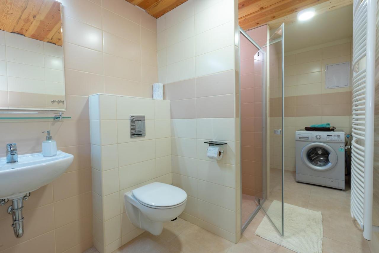 Apartmany Petra Хренско Экстерьер фото